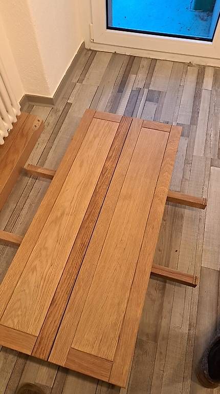 Tavoli: Holz Dekotisch – Usato da Illnau venduto da Penguin 2