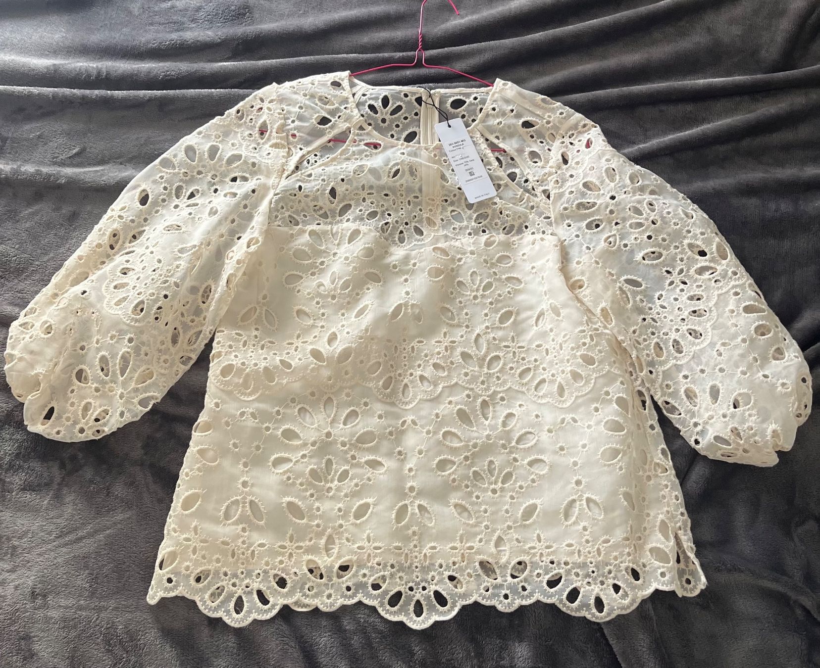 Blusen: New elegant blouse size S – Neu (gemäss Beschreibung) aus Chêne-Bougeries von Seetooyoo