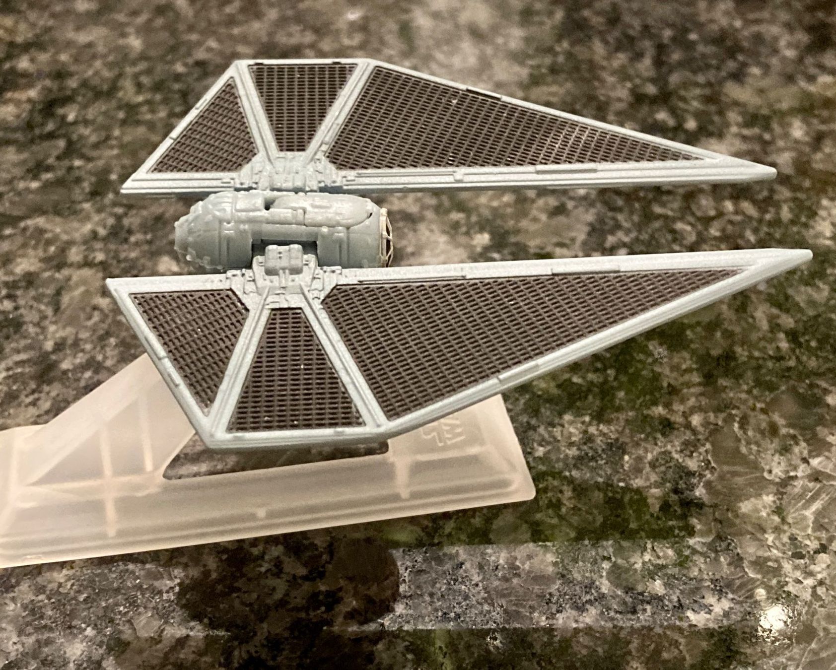 Star Wars Kit di modellismo & Modellini statici: Star Wars -  Tie Striker – Nuovo (secondo la descrizione) da Rütihof venduto da Kelani 3