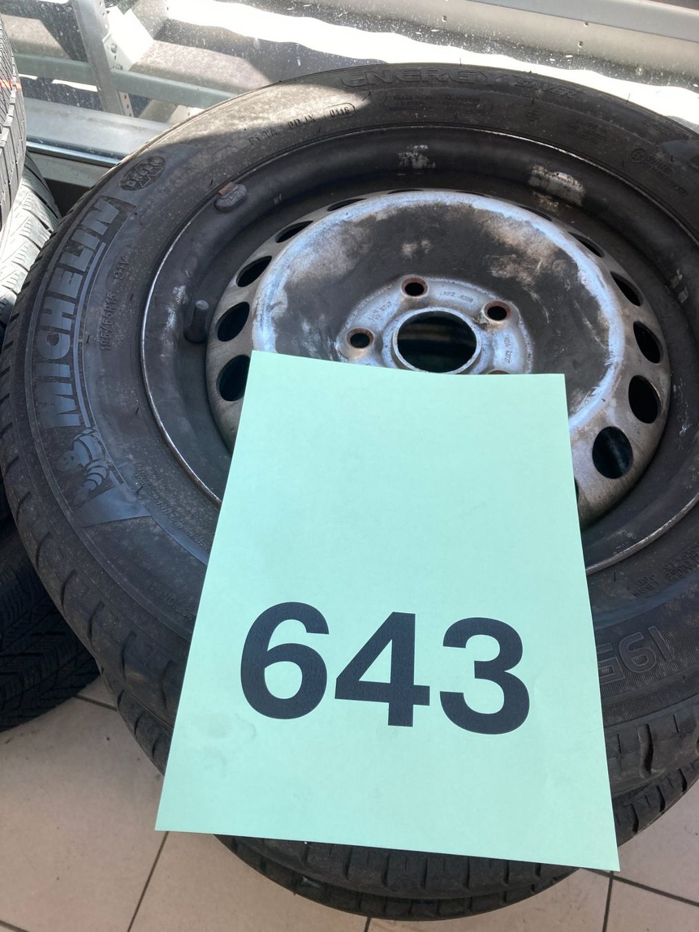 Volkswagen Pneus & Kompletträder: VW Caddy Sommerräder 195/65R15 – Gebraucht aus Cham von WB2223 6