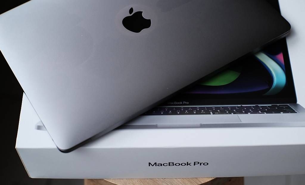 Apple Notebook: Macbook Pro M2 24GB RAM , 512 GB SSD – Usato da Zürich venduto da har_26v6 4