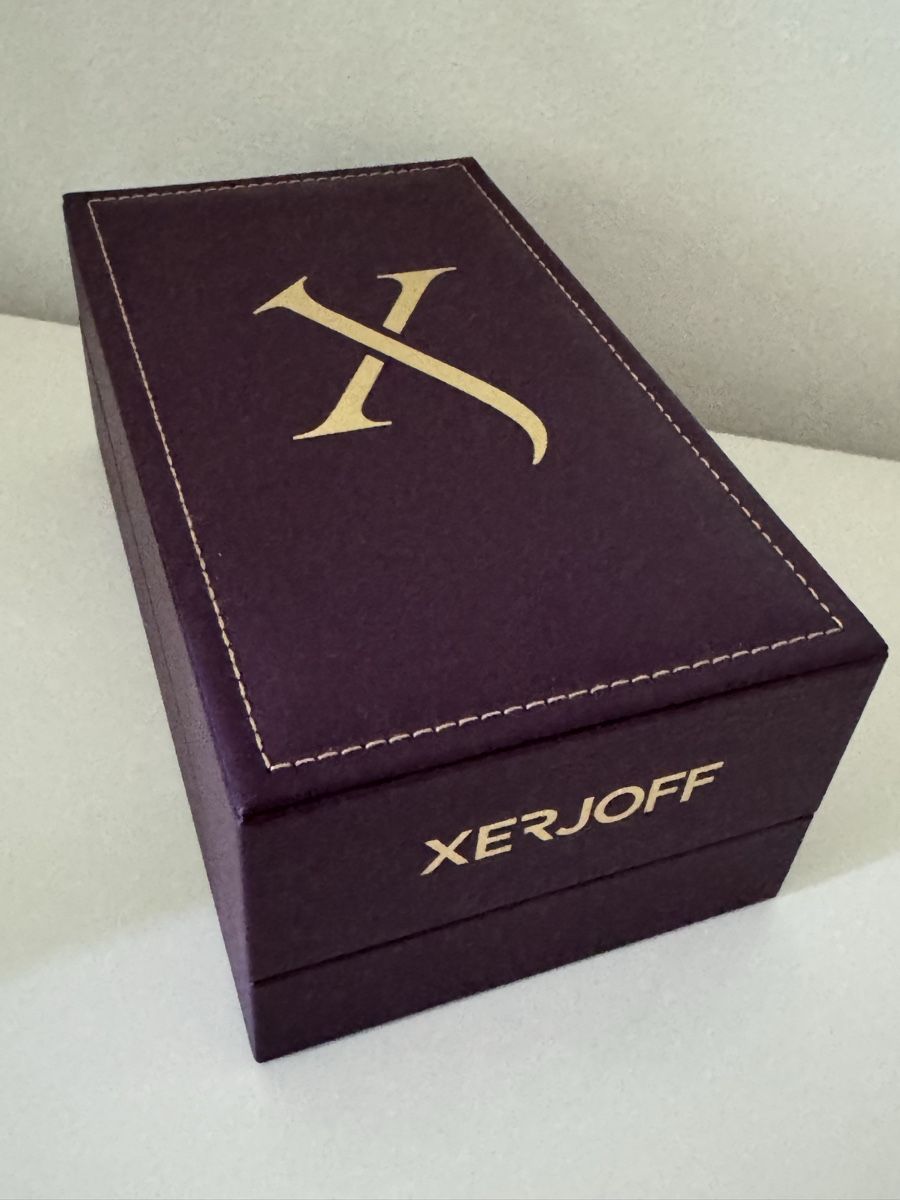 Xerjoff Profumi & Eau de Toilette: Xerjoff Box mit Seidentuch, new, als Deko – Nuovo (secondo la descrizione) da Basel venduto da oks_7kxy
