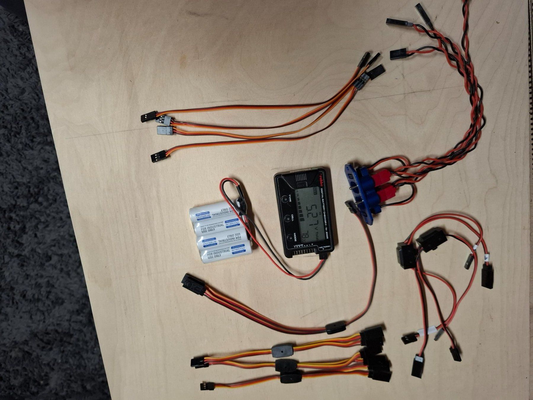 Modellismo RC: Div RC- Zubehör Enelop - Lipo Checker – Usato da Henau venduto da fag_lzx9 2