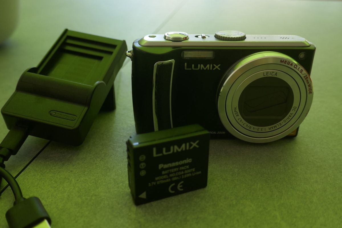 Panasonic Fotocamera: Panasonic Lumix TZ5 – Usato da Siggenthal Station venduto da DynamicLight
