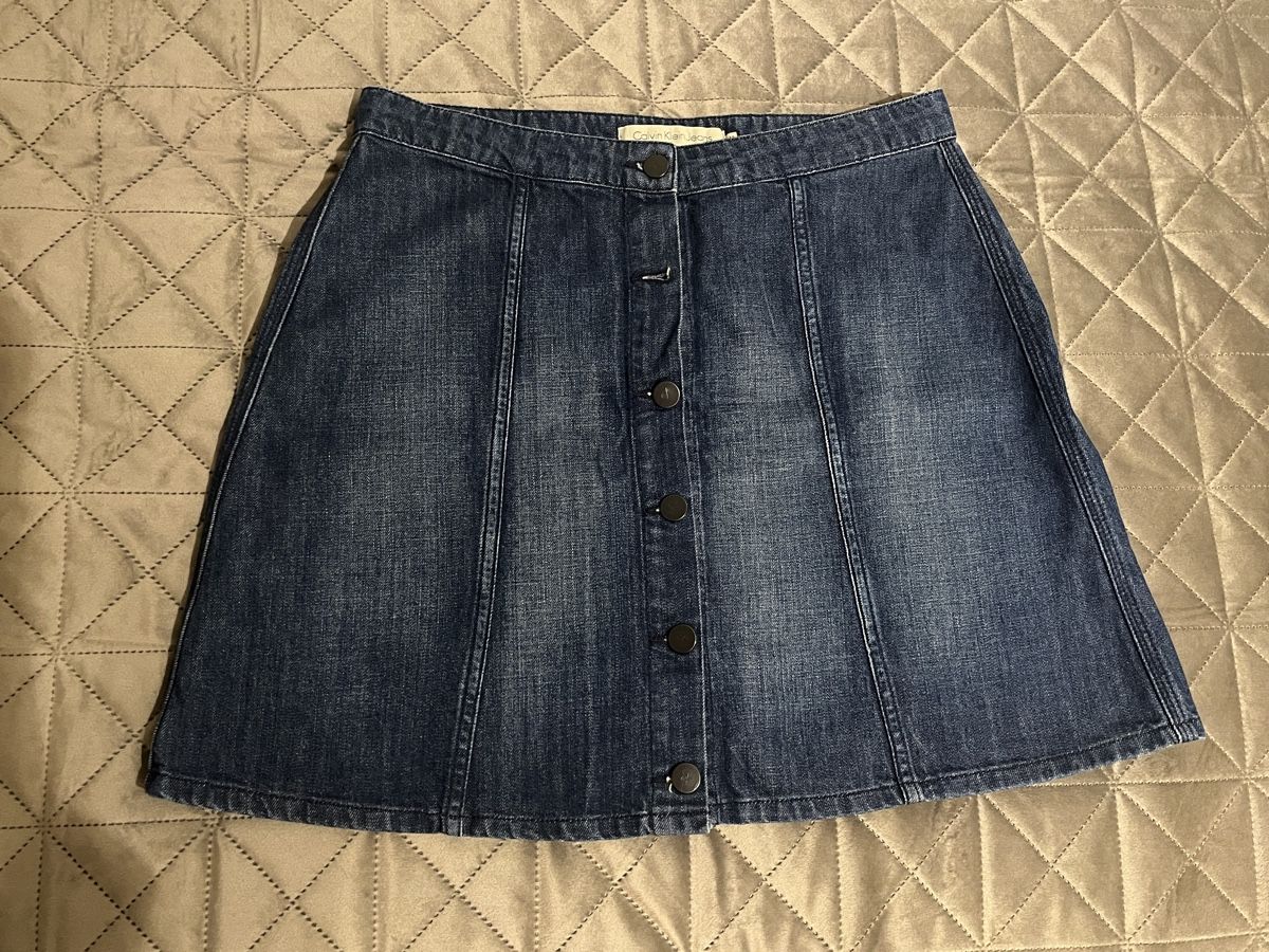 Calvin Klein Jupes: Calvin Klein Rock – D'occasion à Chur par flavin98