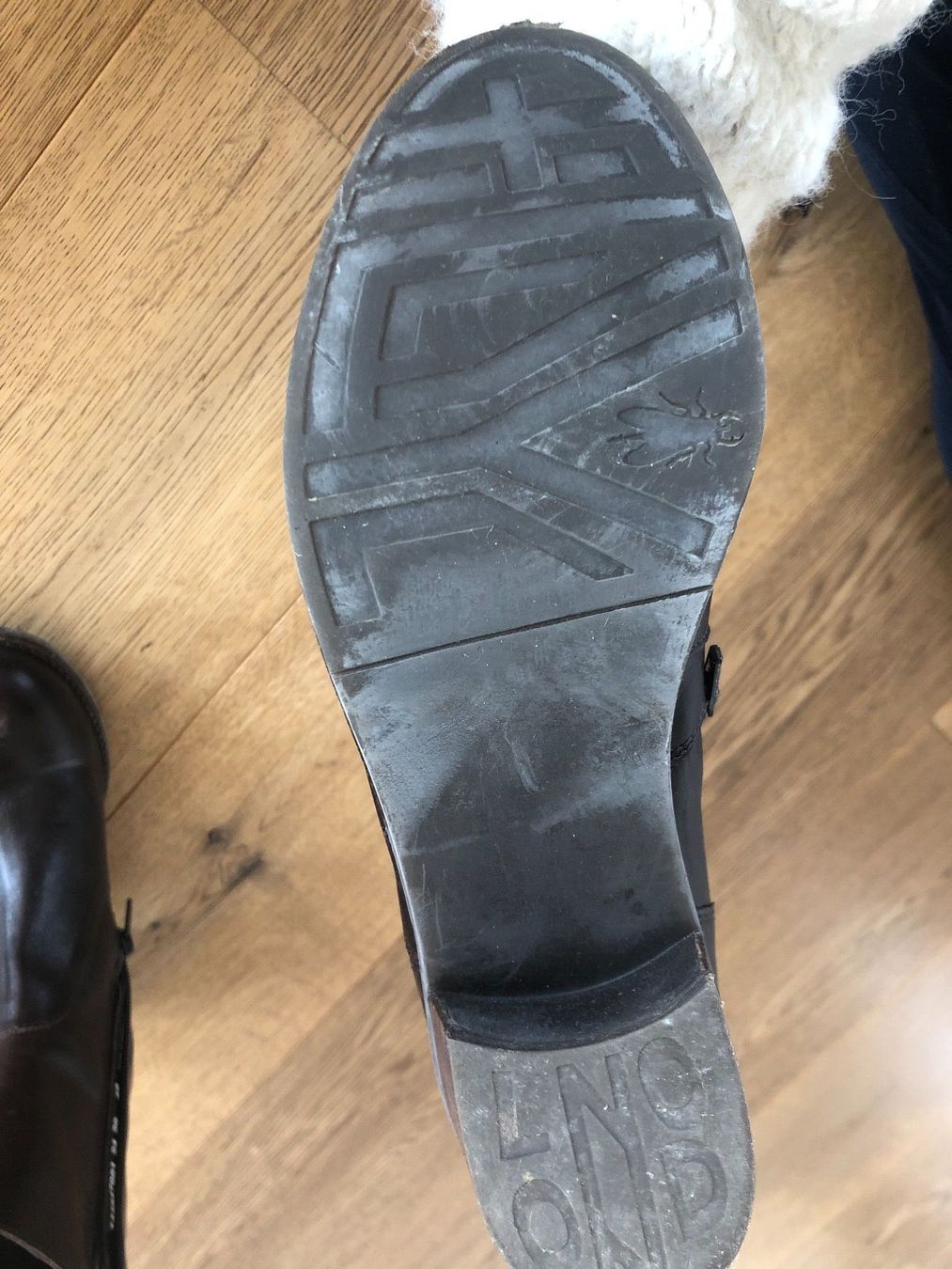 Scarpe da donna: Stiefel von Fly London – Usato da Ins venduto da ann_wp7f 2