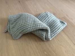 Light blue/green soft blanket 