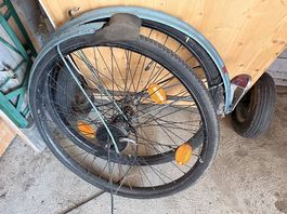 Militärvelo in Einzelteile aber komplett