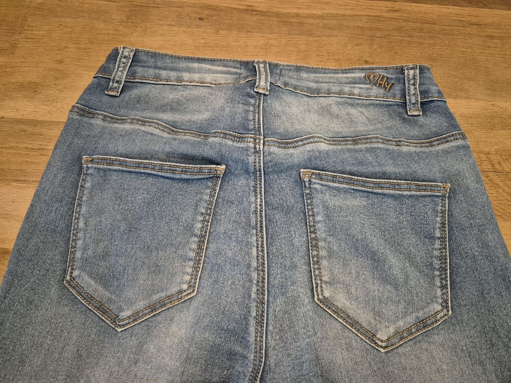 Pantaloni: Jeanshose Gr. S von Hollys – Nuovo (secondo la descrizione) da Urtenen-Schönbühl venduto da Chaeppeler 2