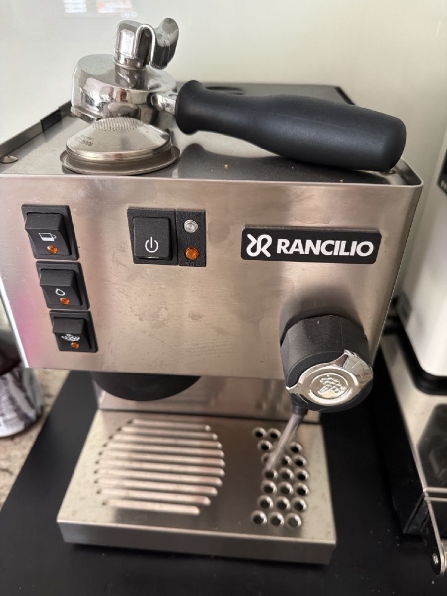Rancilio Kaffeemaschinen & Espressomaschinen: Rancilio Espressomaschine und Mühle Set – Gebraucht aus Rothenthurm von LaThie 3