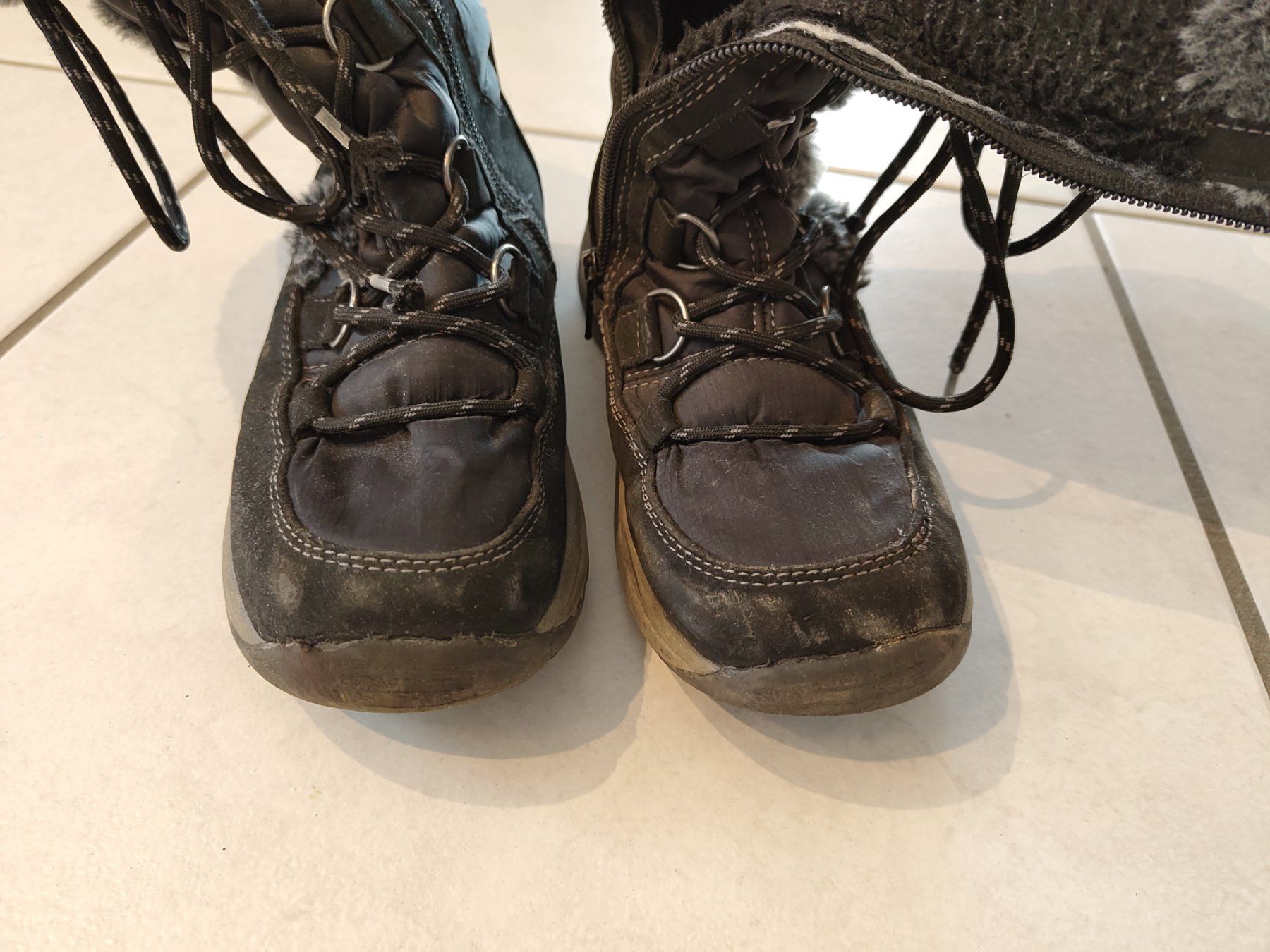 Scarpe per ragazze: Winterstiefel Gr. 35 – Usato da Neerach venduto da stens 2