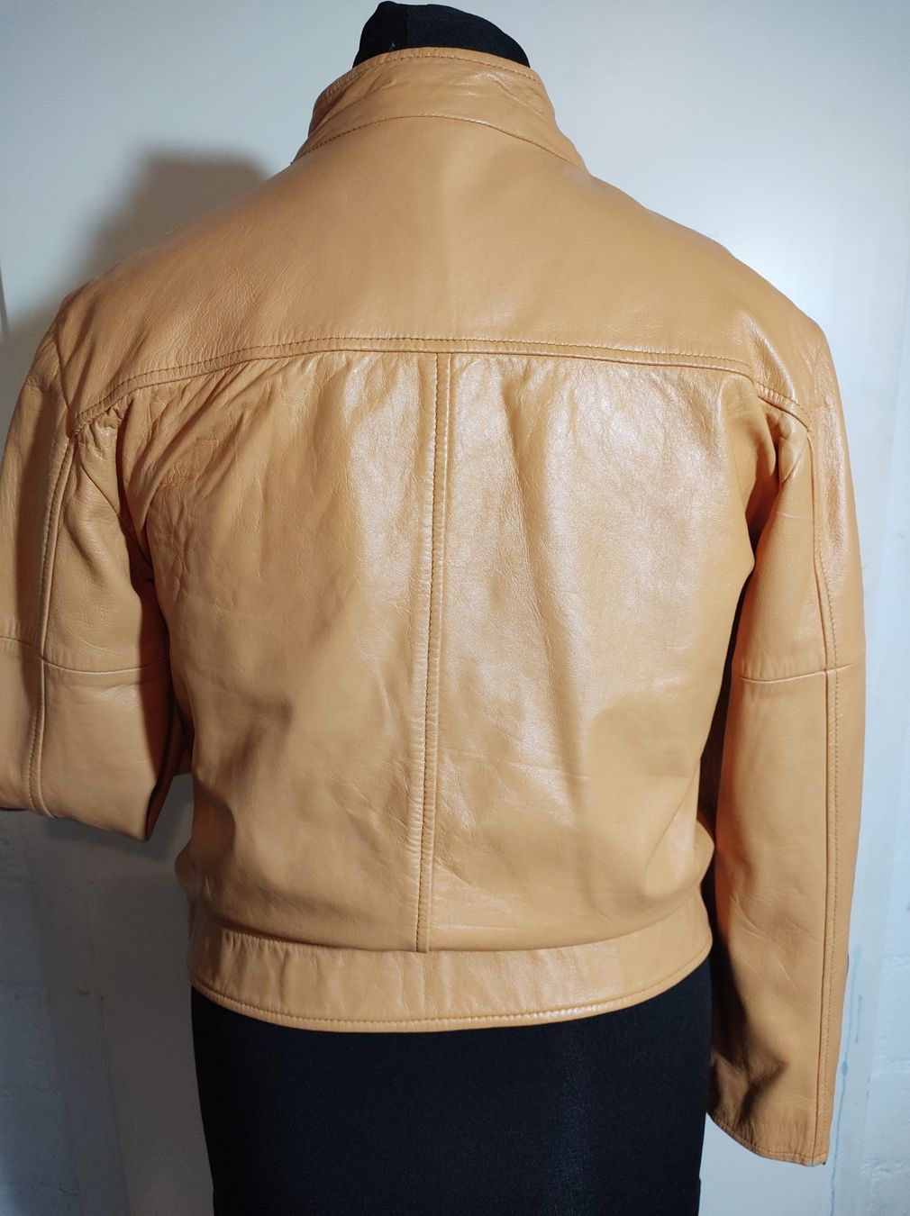 Giacche: Lederjacke M – Usato da Weite venduto da Uhu36uhu 1