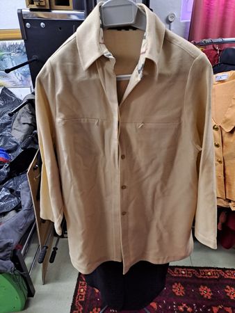 Damen Hemd beige Grösse 42  leicht getragen