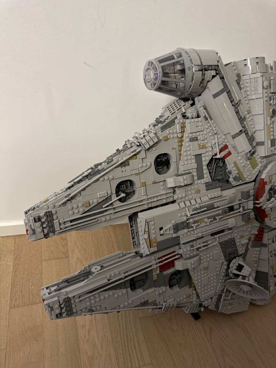 Lego Baukästen: LEGO Star Wars 75192 UCS Millennium Falcon – Gebraucht aus Kriens von matthiasettlin 1