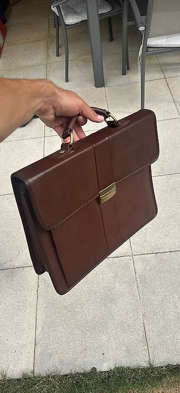 Valises & Sacs: Mallette en cuir – Neuf (Voir description) à Mont-sur-Lausanne par rom_2hp2 2