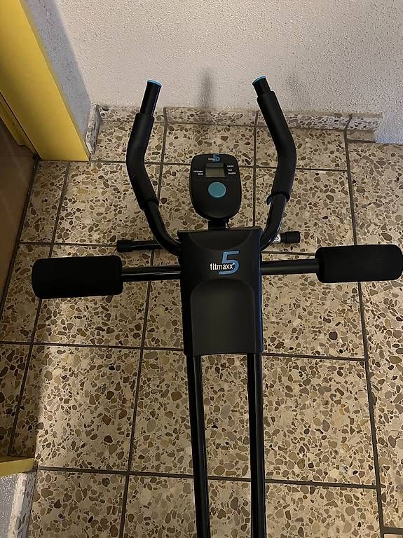 Hometrainer: Fitnessgerät Fitmaxx 5 – Usato da Amriswil venduto da Emilyerdbeer22 1