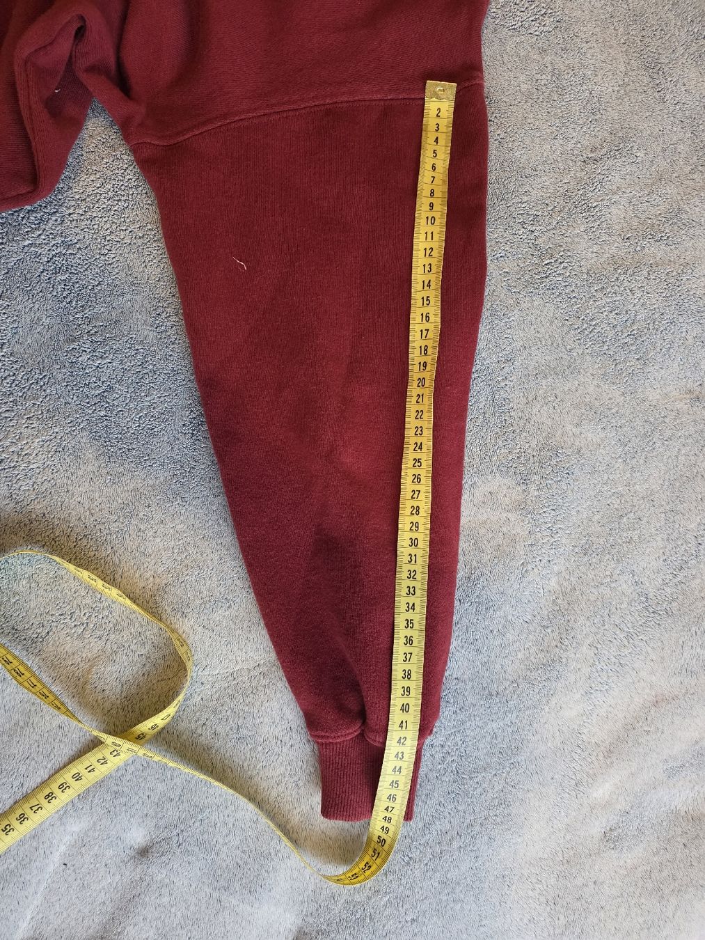 Zara Maglioni & Felpe: Zara Teenager Pullover, Grösse 164, Bordeaurot – Nuovo (secondo la descrizione) da St Gallen venduto da vir_5kgt 4