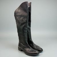 Bottes hautes GEOX en cuir noir. Pointure 39