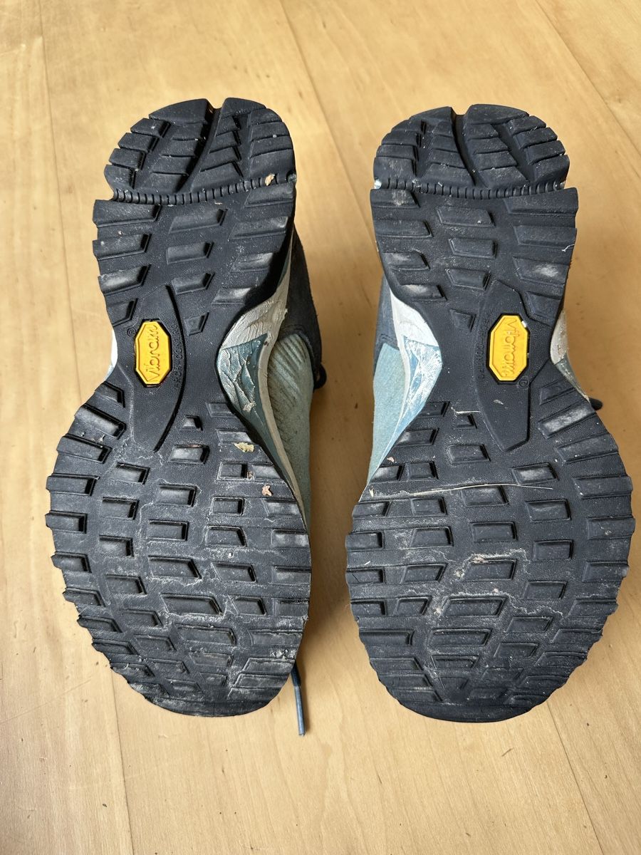 Meindl Scarpe da donna: Trekkingschuhe Damen – Usato da Sargans venduto da Reg_S.71 2