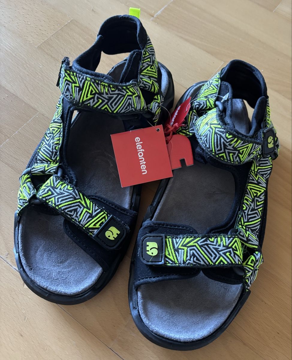 Elefanten Schuhe für Jungen: Sandalen Elefanten 40 – Neu und originalverpackt aus Bonstetten von swiss_diver