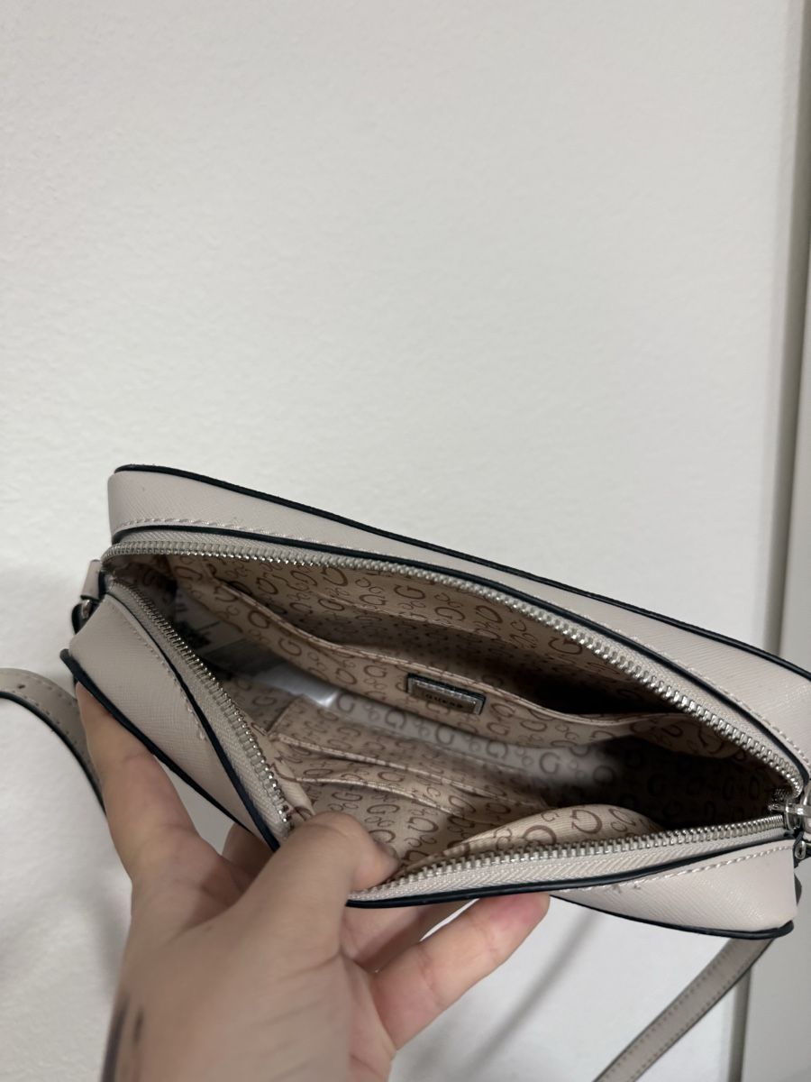 Guess Sacs: Guess Tasche – Neuf (Voir description) à Zürich par sel_p85c 3
