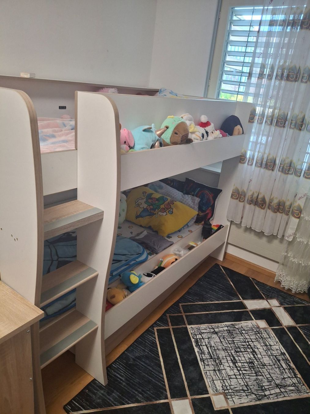 Lits: Doppelbett 90x200 – D'occasion à riehen par rie_p6bb 3