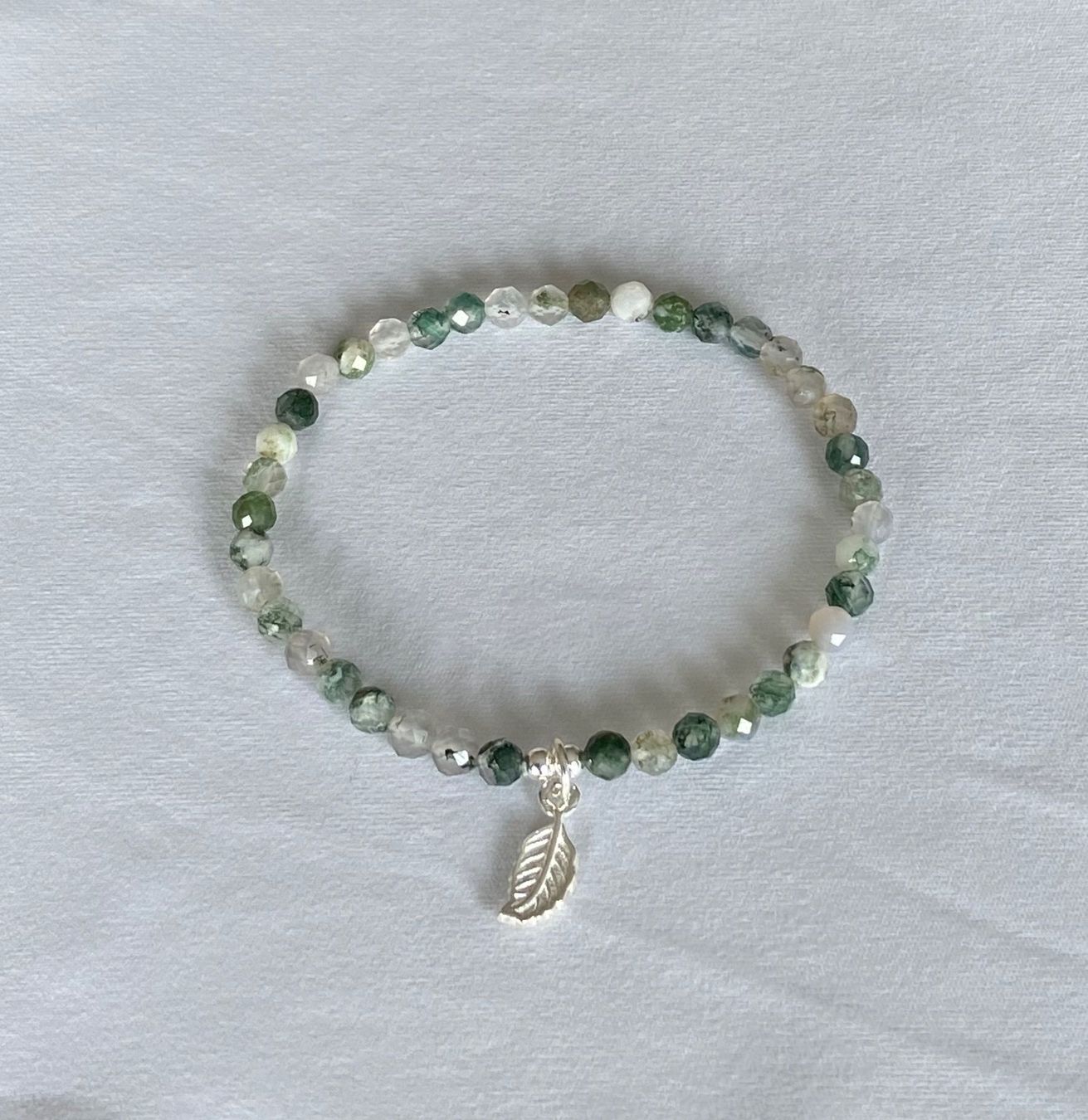 Armbänder & -reifen: Edelstein Armband Moosachat mit Silber auf Mass – Neu und originalverpackt aus Zuzwil SG von Lemliskat