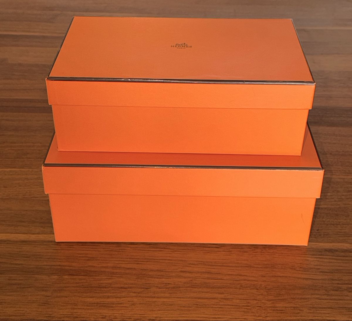 Autres décorations & accessoires: 2x Hermes Paris Orange Gift Boxes – D'occasion à Erlenbach ZH par topchick 1