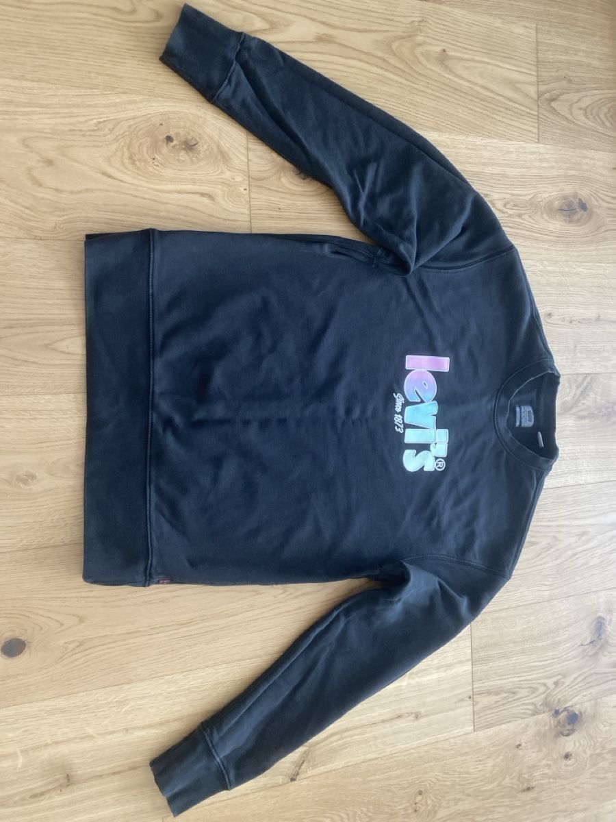 Levi's Maglioni & Felpe: Levi’s Sweatshirt(S) – Nuovo (secondo la descrizione) da Thônex venduto da sap_bay1226