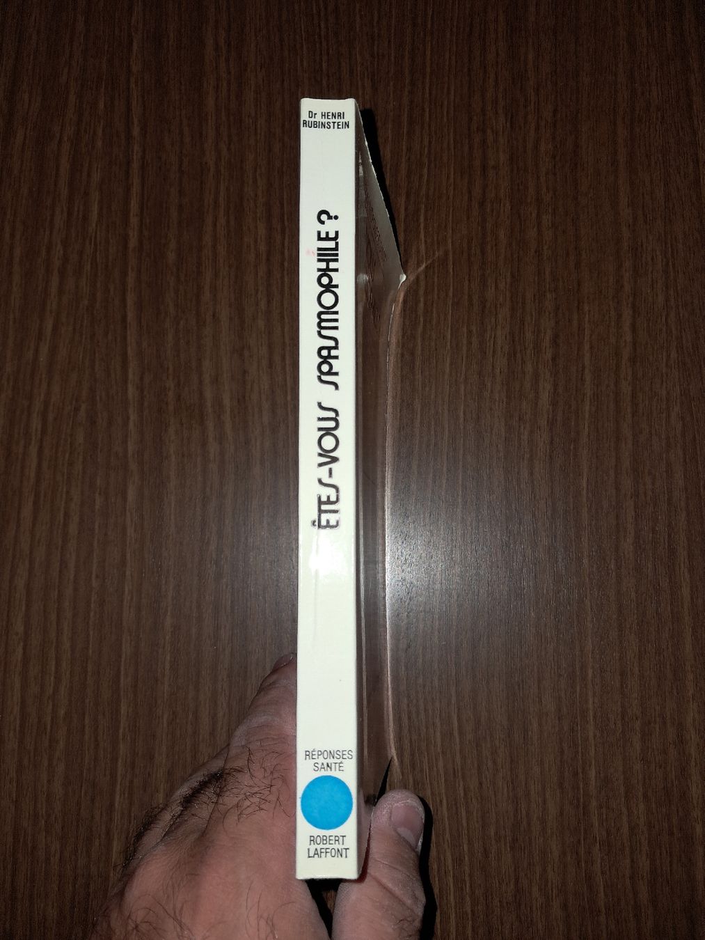Libri: Etes vous spasmophile – Usato da Le locle venduto da juliensaran 1