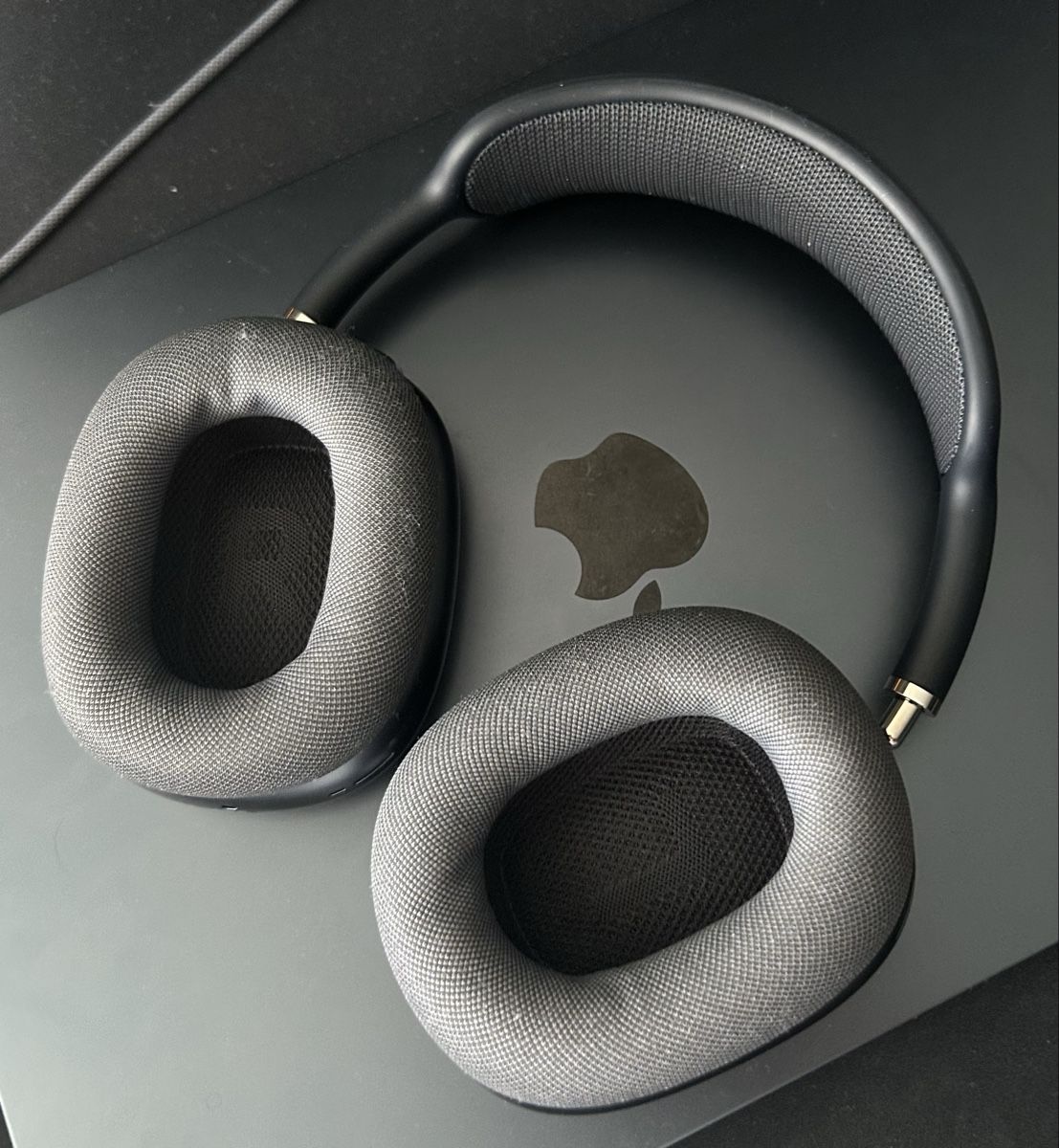 Apple Cuffie: AirPods Max – Nuovo (secondo la descrizione) da Wetzikon ZH venduto da rai_wcv7 4