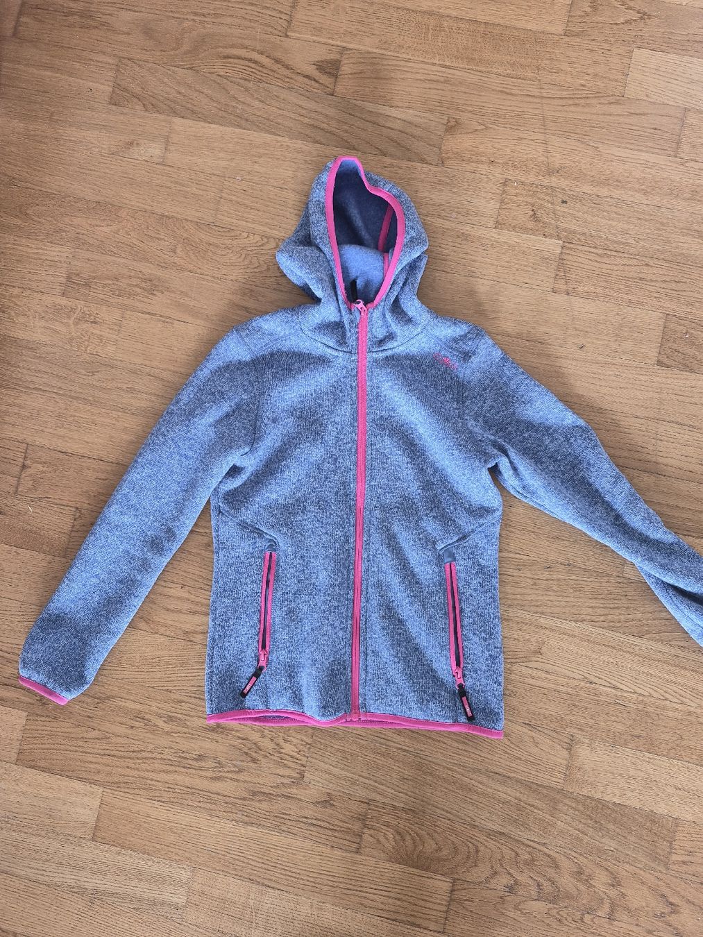 Lotti & Set di vestiti: Diverse Mädchenkleider Grössen 140-152 – Usato da Uster venduto da Lothar1 8