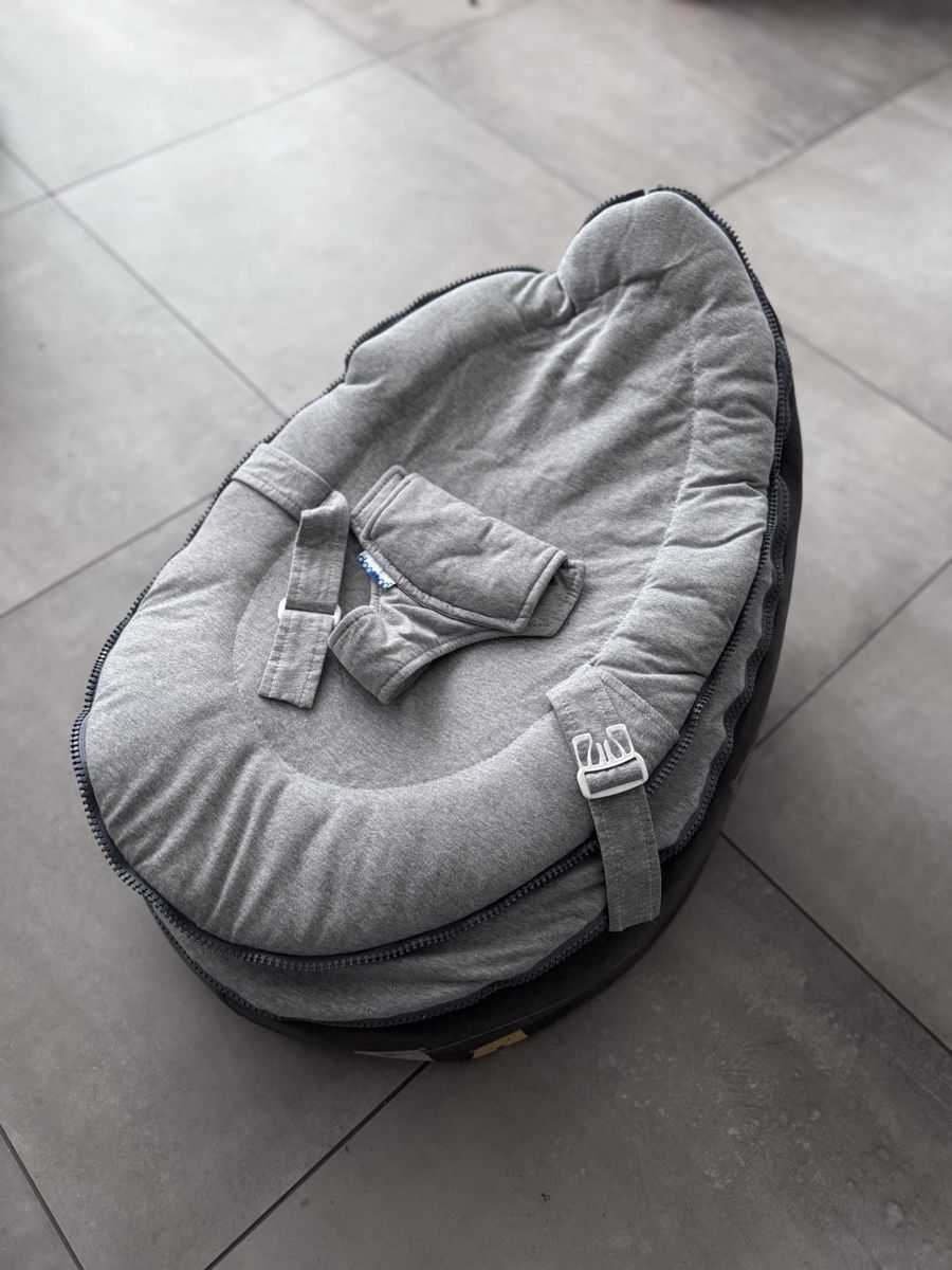 Doomoo Cuscini: Doomoo Kuschelnest, grau – Usato da Utzenstorf venduto da Tinchen001