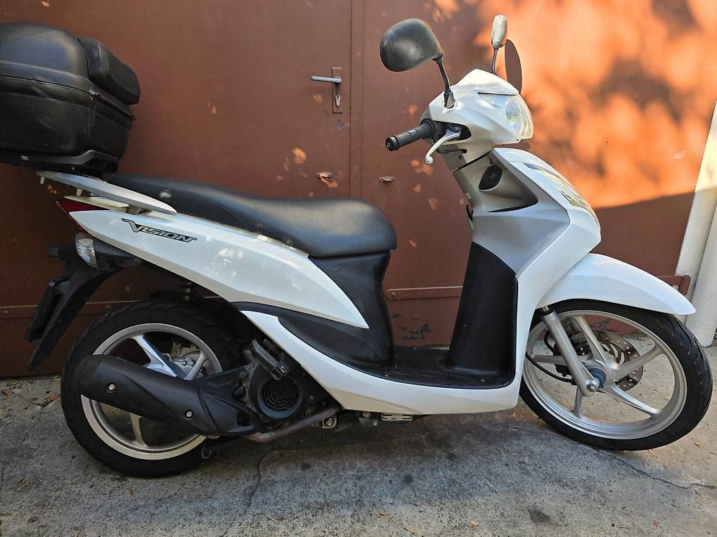 Scooter: Honda vision 110 cc expertise 29.04.2026 – Usato da Genève venduto da man_9g78 1
