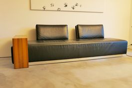 Designer Sofa Siro, Leder Royal, schwarz von Dietiker AG