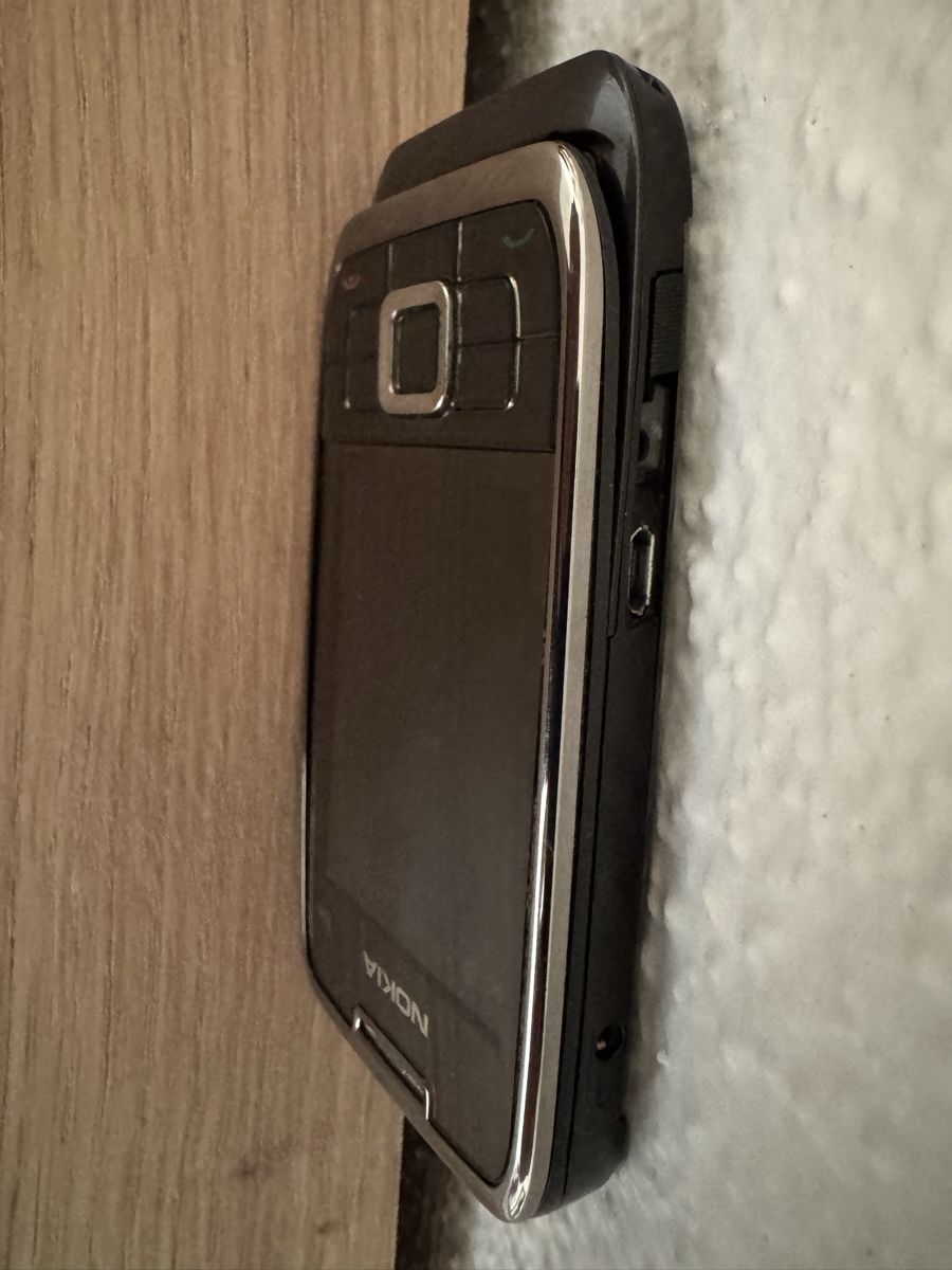 Nokia Handys / Smartphones: Nokia E66 – Gebraucht aus Untervaz von untererw 4