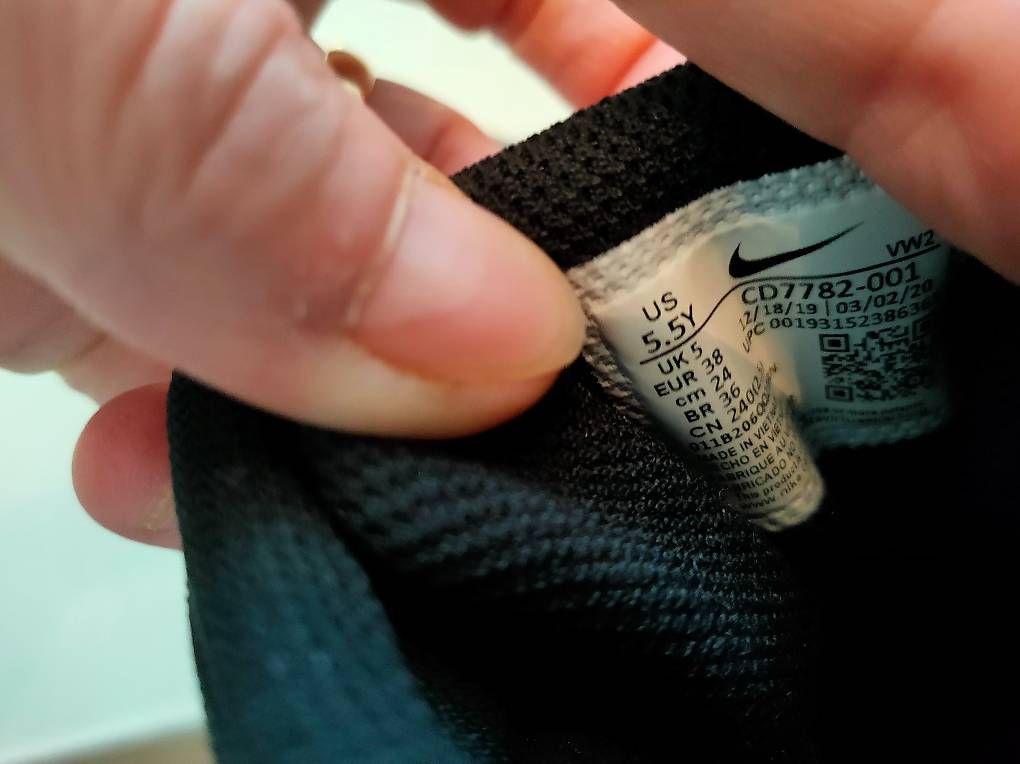 Scarpe da uomo: Scarpe Nike alte numero 38 – Usato da Bellinzona venduto da mar_b5cp 3