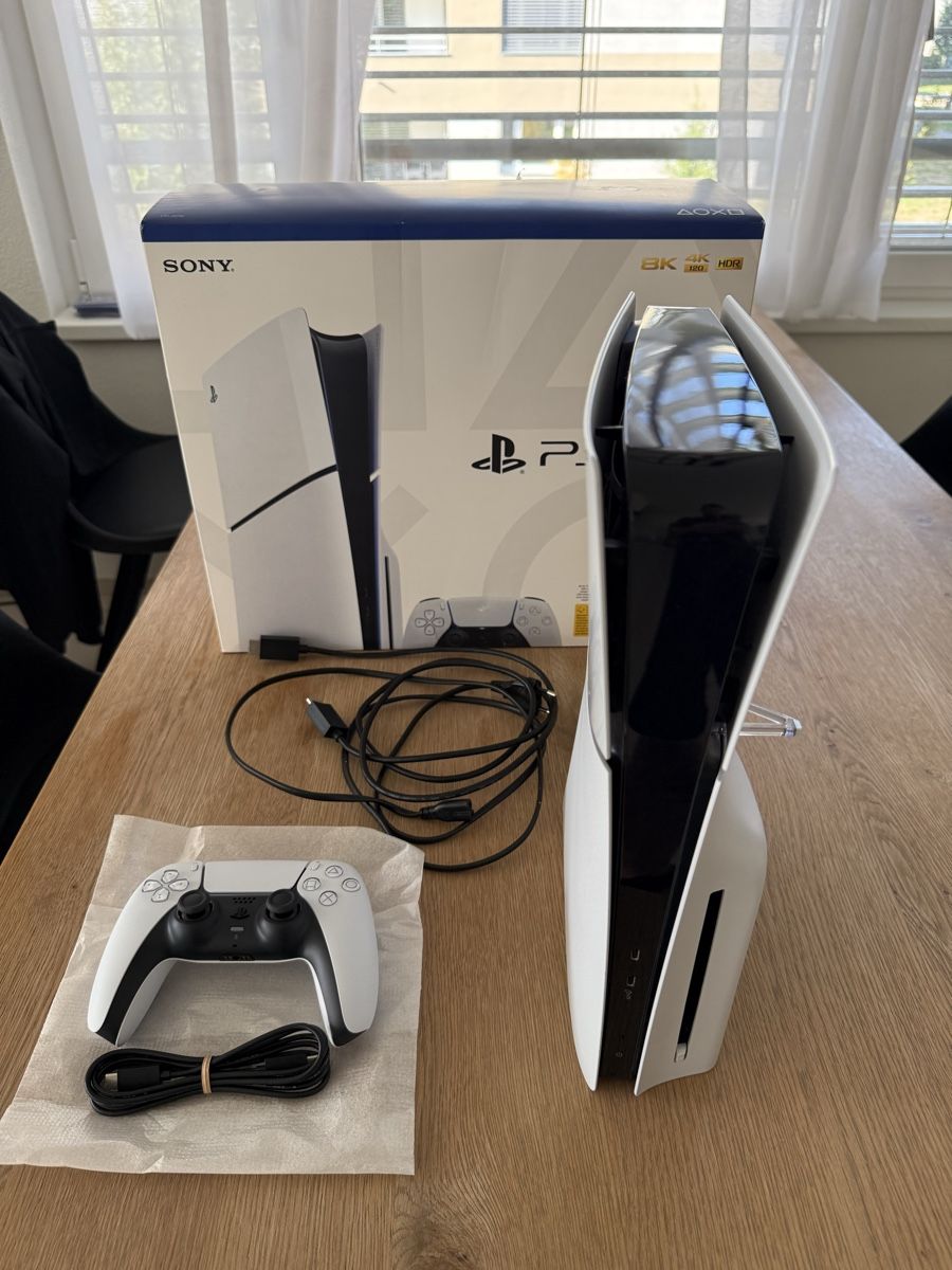 Sony Console: Sony Playstation 5 Slim Disc Edition 1TB – Usato da Oberentfelden venduto da straightuup