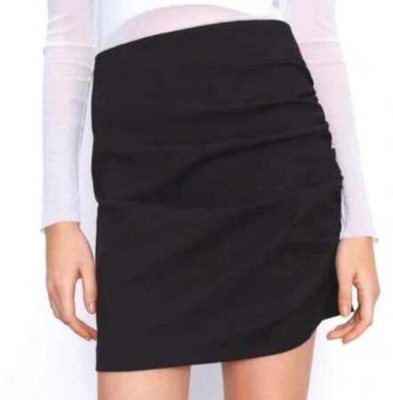 # WOMAN - Rock Gr. S - ZARA #