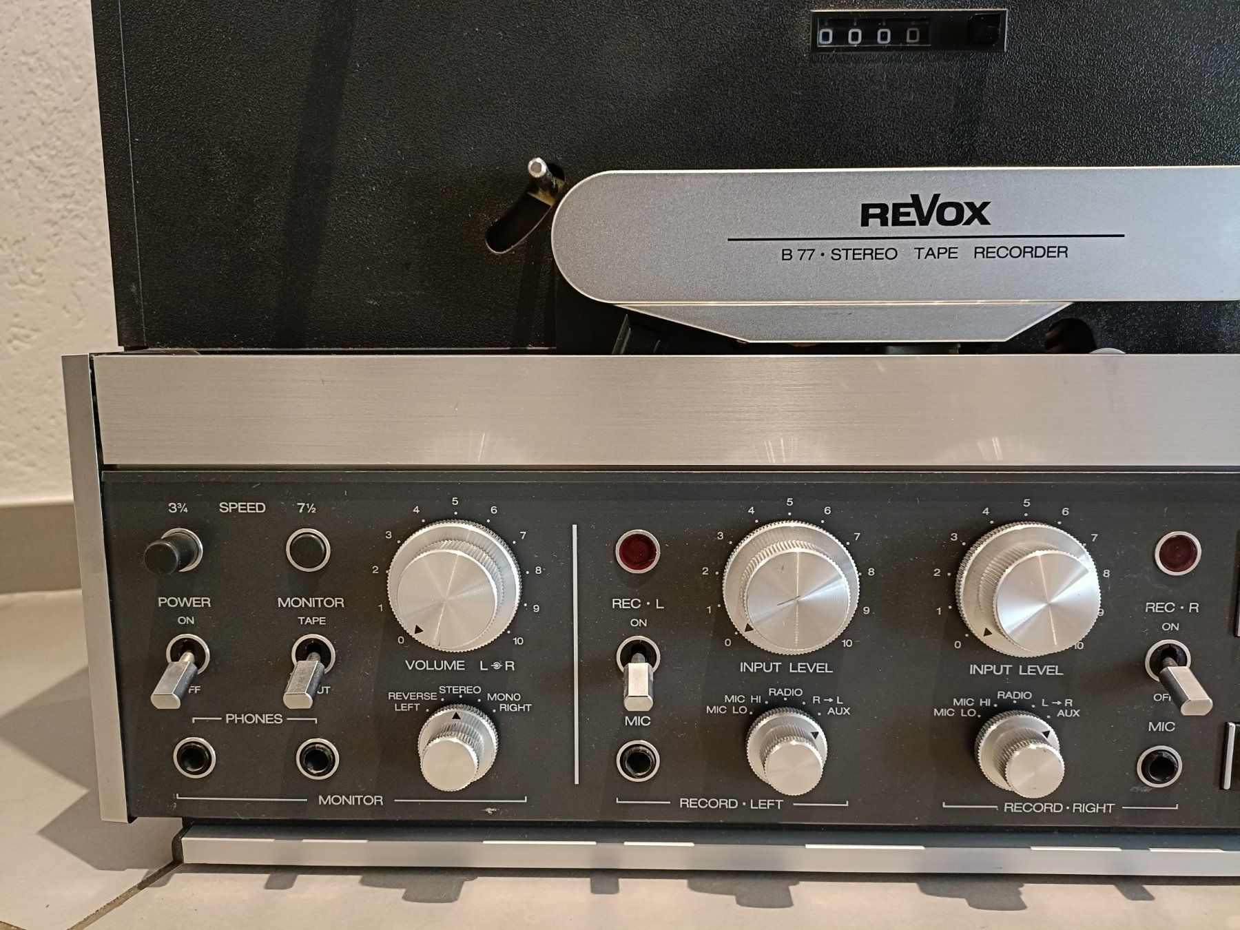 Revox Apparecchi a nastro: Magnétophone à bandes REVOX B77 – Difettoso da Pampigny venduto da edyschi 1