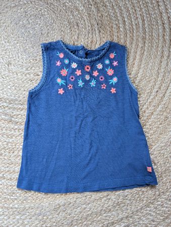 Mädchenshirt blau Blumen Gr. 74 Staccato