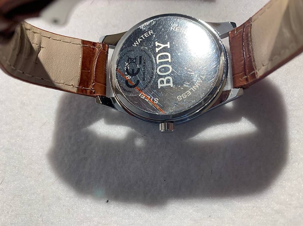 Orologi: Schöne neue Damenuhr            x2 – Usato da Schötz venduto da amore14 3