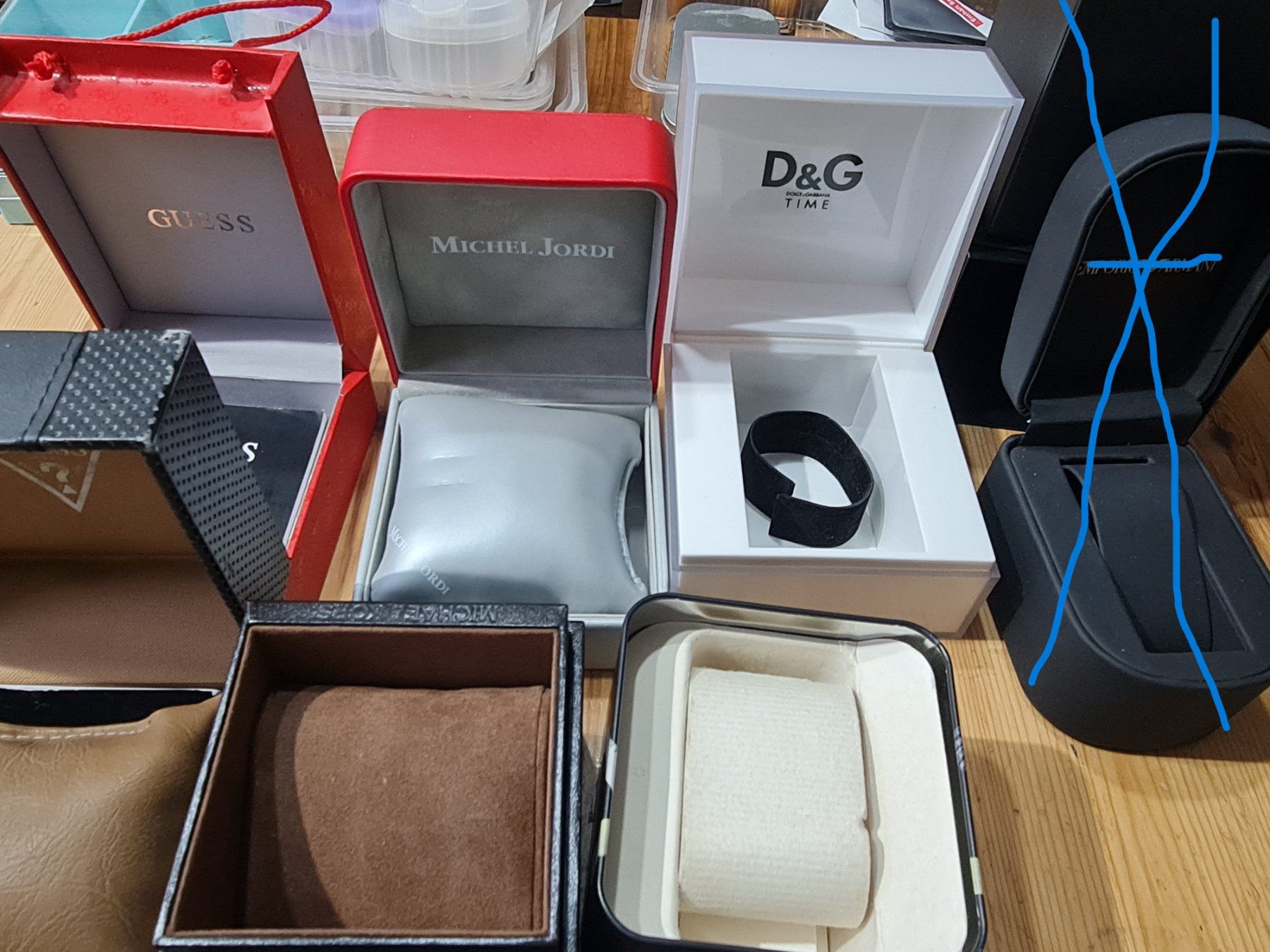 Scatole porta orologi: Uhrenboxen Lot – Usato da Winterthur venduto da Hai6 2