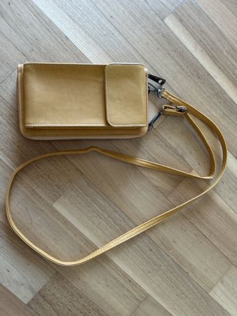 Handytasche/Portemonnaie gelb NEU Marke Casanova