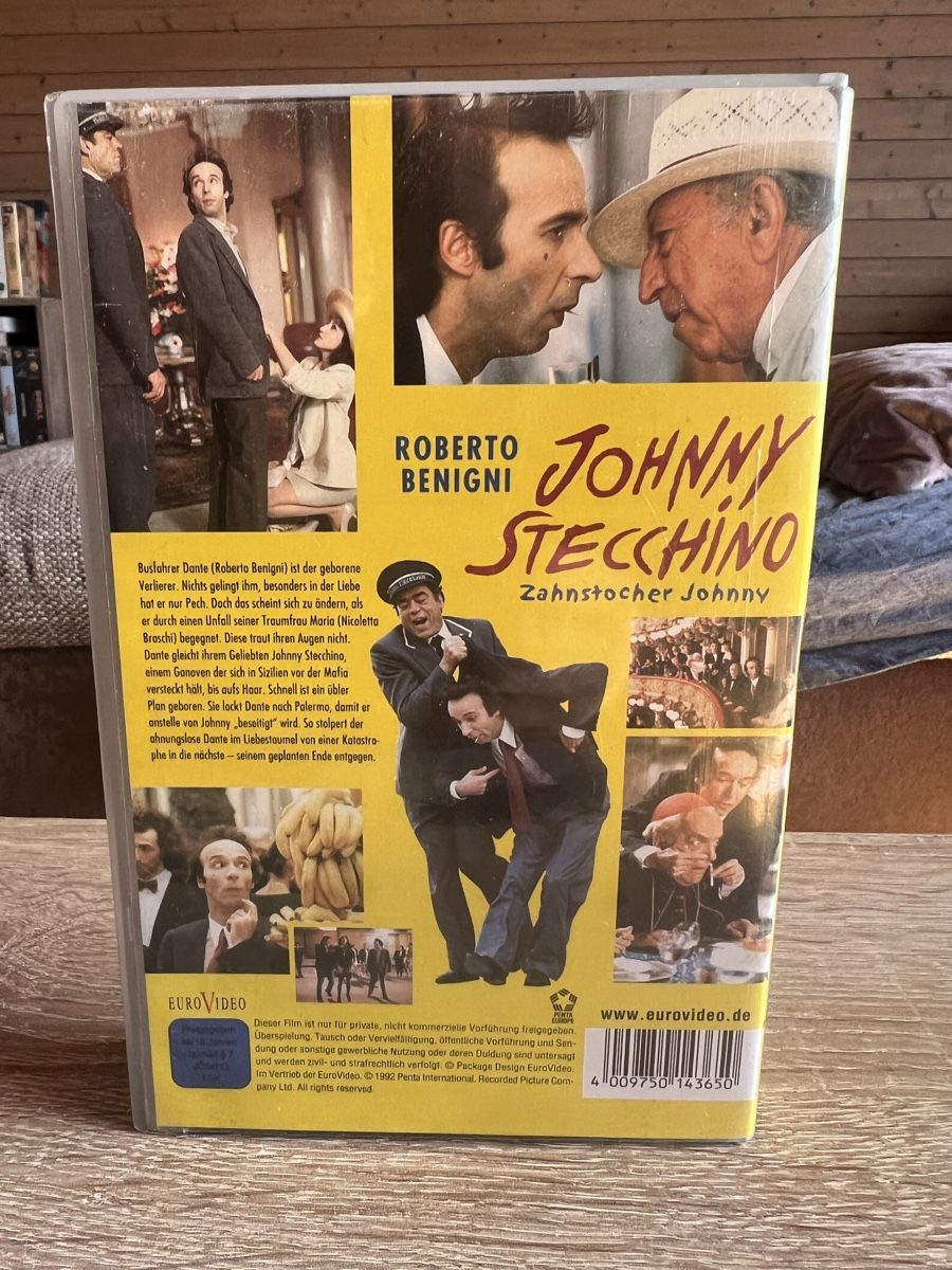 Tutti i VHS: VHS Johnny Steccino läuft einwandfrei – Usato da Aadorf venduto da Schwarzschlumpf1972 1