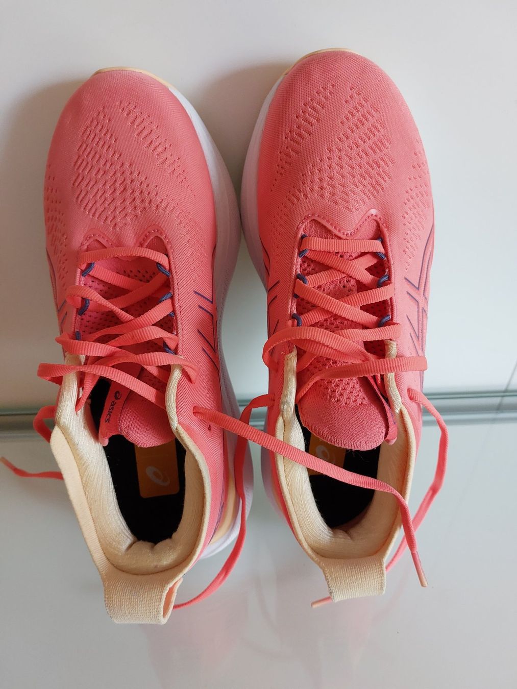 Asics Scarpe da donna: asics Turn- Laufschuh Pure GEL – Usato da Dättwil venduto da Sonne1965 2