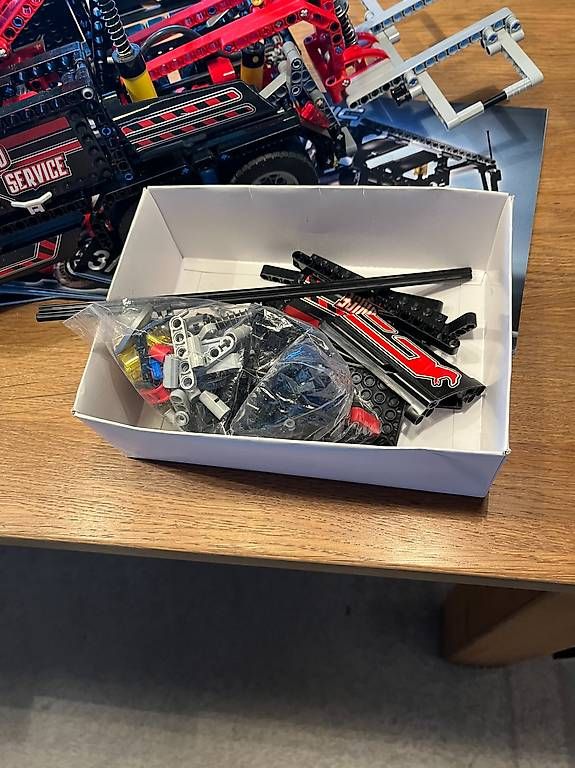 Lego Kit di costruzioni: 8285 A+B Modell komplett – Usato da Olten venduto da Einwegparadies 4