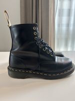 Gut erhaltene, schwarze Dr. Martens Boots Vegan, Grösse 39