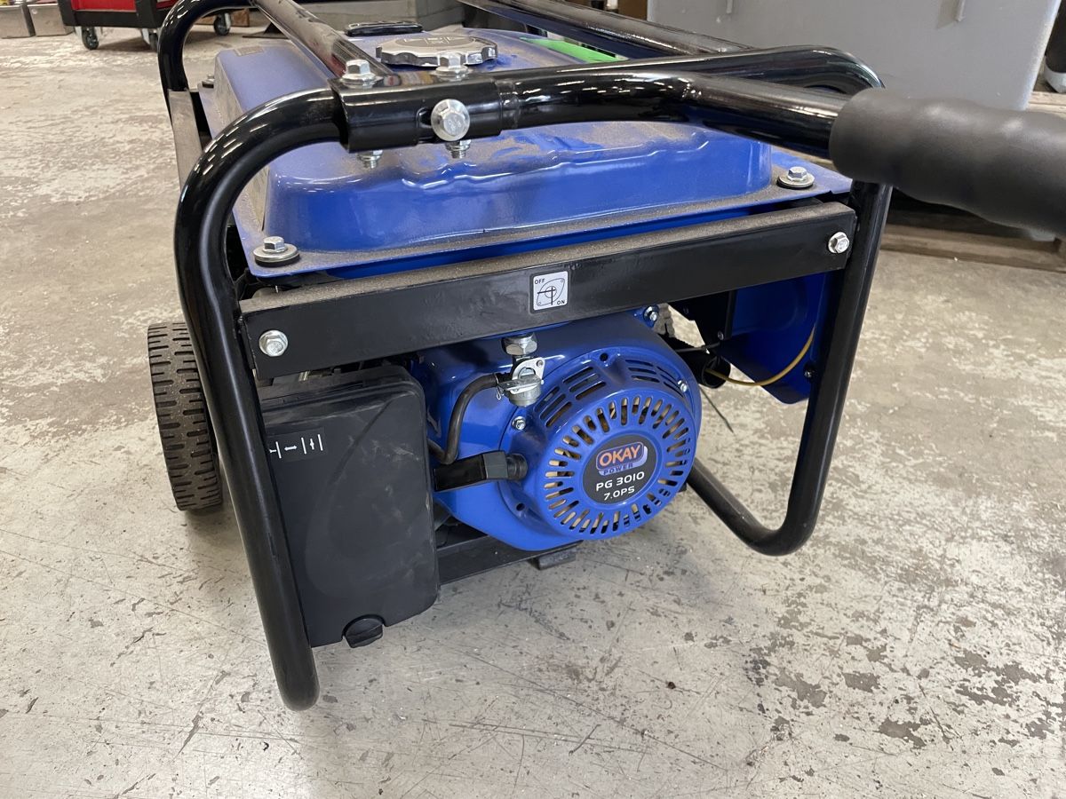 Generatori di corrente: Generator Landi 230V – Usato da Flaach venduto da Binz 3