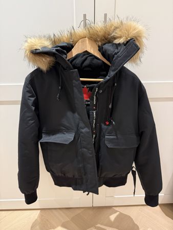 ZAVETTI CANADA – Black Winter Parka with Fur-Trimmed Hood